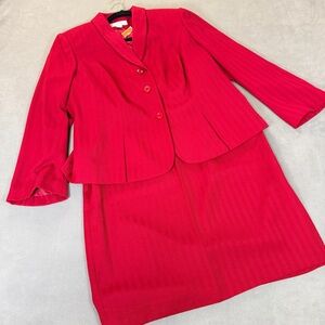 Emily Women's Red Jacket & Skirt Suit- 14W- Career/Boss Lady/ Professional- NWT